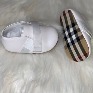 Burberry shoes